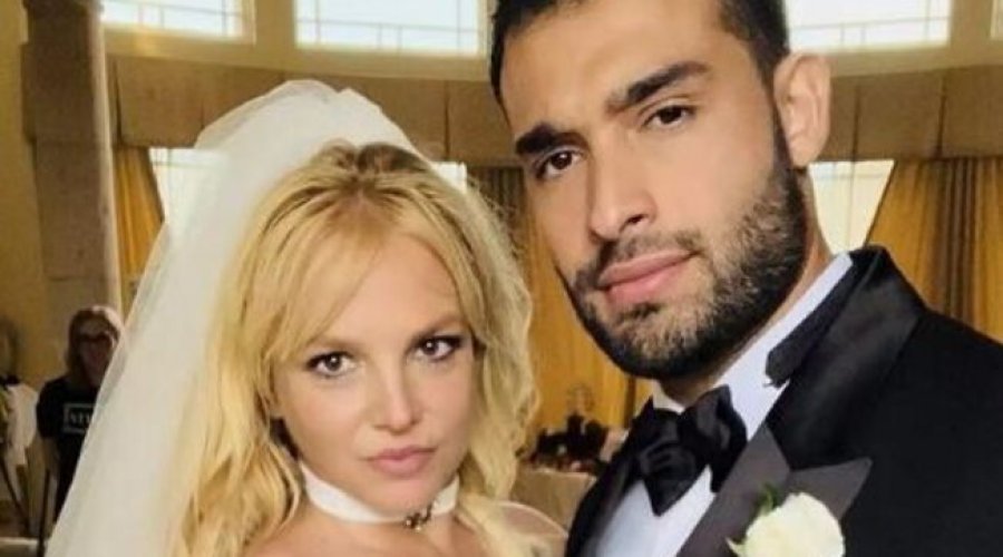 Britney Spears: Kisha dëshirë të martohesha në kishë, por nuk më lanë!