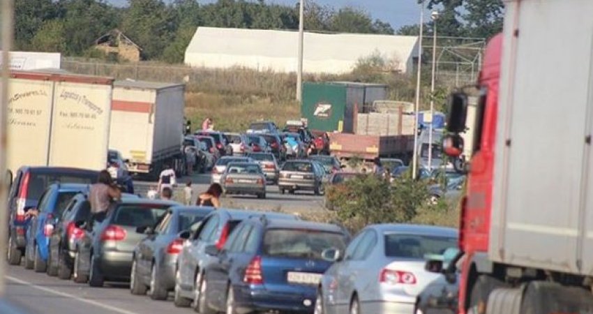 'Muaji i mërgimtarëve', kaq janë pritjet në pikat kufitare të Kosovës