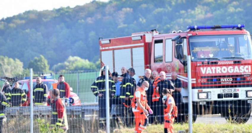 Pamje nga aksidenti tragjik në Kroaci ku vdiqën 11 persona