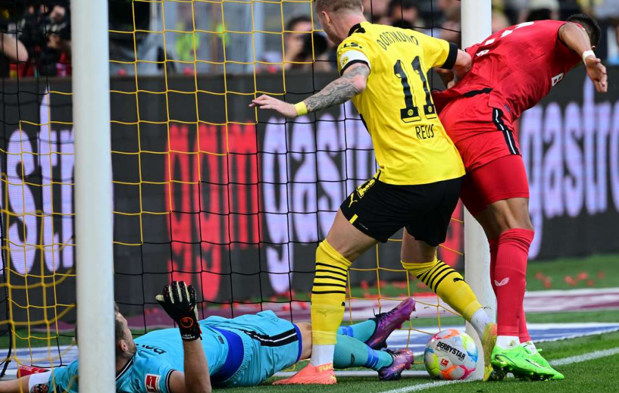 Dortmundi e nis mbarë, por festën e prish dëmtimi i zëvendësuesit të Haaland