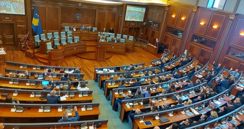 Monitoruesit thonë se Kuvendi i Kosovës, diskutoi shumë e punoi pak