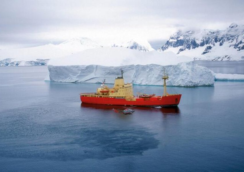 Akulli në Antarktik arrin vlerën e tij më të ulët ndonjëherë