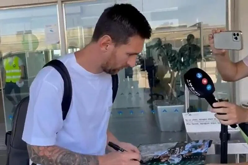 Messi në Barcelonë, tifozët shpresojnë për rikthimin e tij në 'Camp Nou'