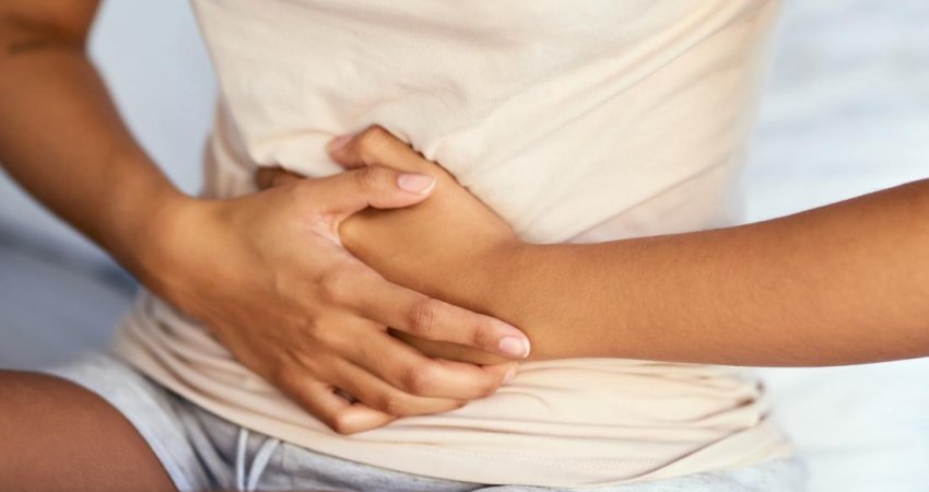Gjashtë arsye se pse keni dhimbje të papritur të stomakut