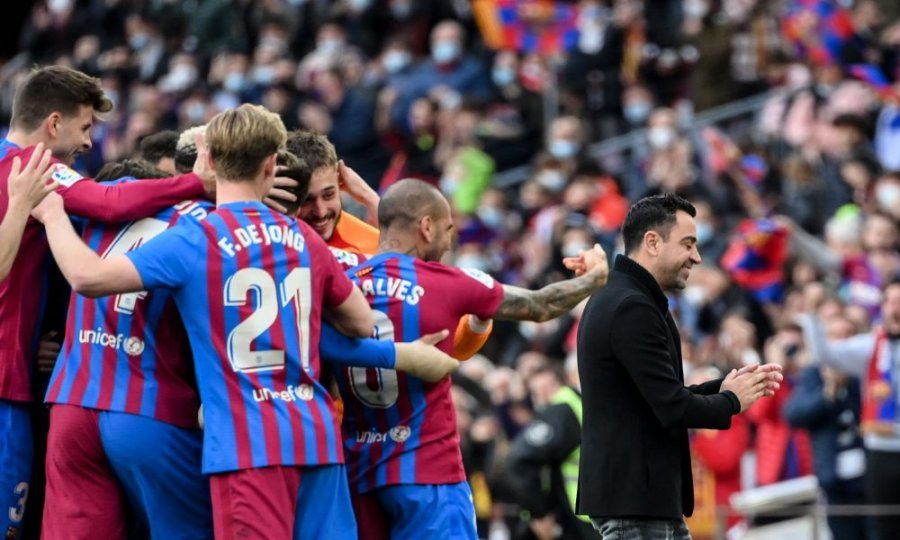 Barcelona shet edhe 24.5% të Barça Studios, Xavi me 'yjet' kundër skuadrës së Balliut