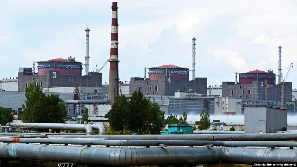 Depot ruse të armëve, në shënjestër të Ukrainës, shqetësime për centralin bërthamor