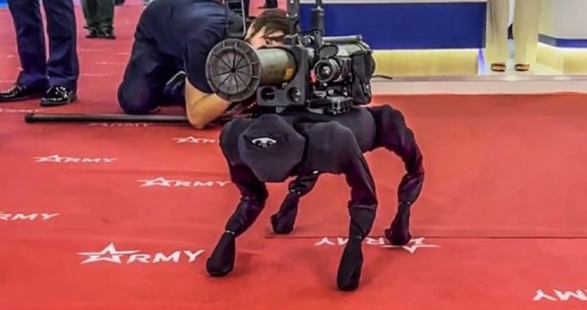 Putini e 'armatos edhe qenin', Rusia e reklamon një robot antitank (Video)