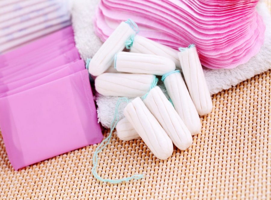 Vendimi/ Produktet menstruale do të jenë falas në institucionet publike në Skoci