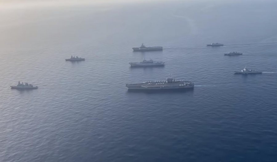 VIDEO/ Flota ruse bllokoi Adriatikun, në pozicion lufte mes Pulias dhe Abruzos