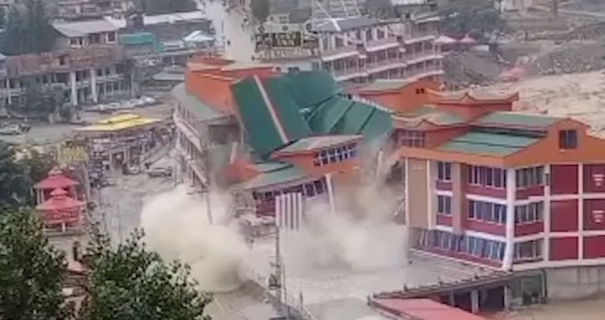 Momenti shokues kur një nga hotelet më luksoze në Pakistan, shkatërrohet tërësisht nga përmbytjet