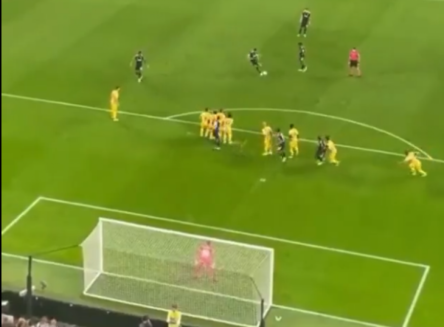 VIDEO/ Vlahovic dhe Milik i dhurojnë fitoren Juventusit në shtëpi me Spezian