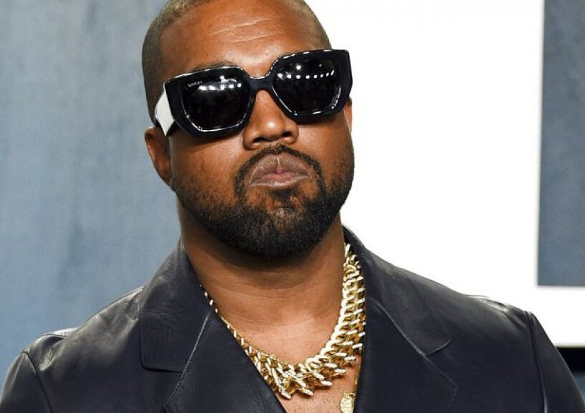 Kanye West pezullohet nga Twitter pas deklaratave anormale për Hitlerin dhe nazizmin