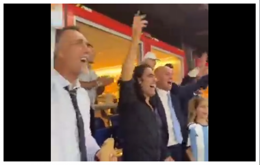 VIDEO/ Nga Batistuta e Zanetti te Crespo, legjendat e Argjentinës kthehen në ultras të kombëtares së tyre