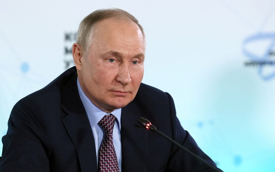 Zbulohen dokumentet sekrete të Putinit, si do pushtohej Ukraina deri në gusht