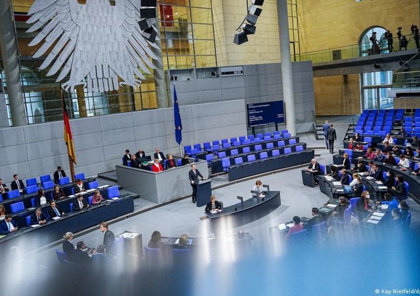 Gjermania u ndryshon lejen e qendrimit 'të duruarëve' 