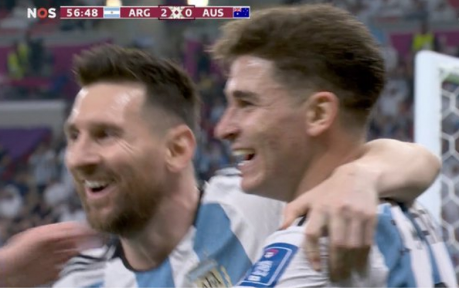 Gafë fatale e portierit australian, Argjentina shënon golin e dytë