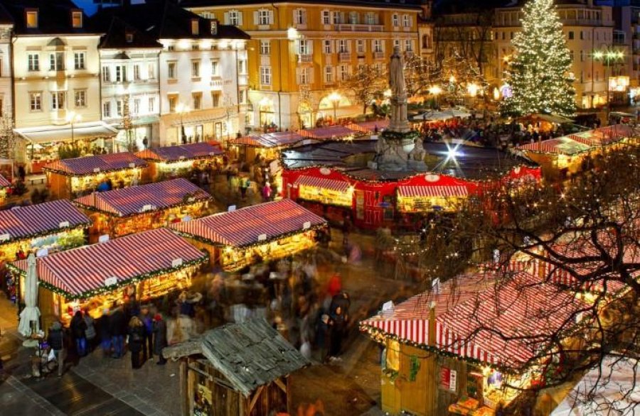 Koha për krishtlindje, qytetet italiane mirëpresin qytetarë e turistë