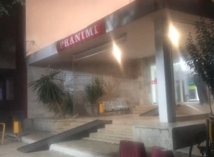 E rëndë Vlorë, dy të plagosur me thikë dërgohen në spital nga kalimtarët