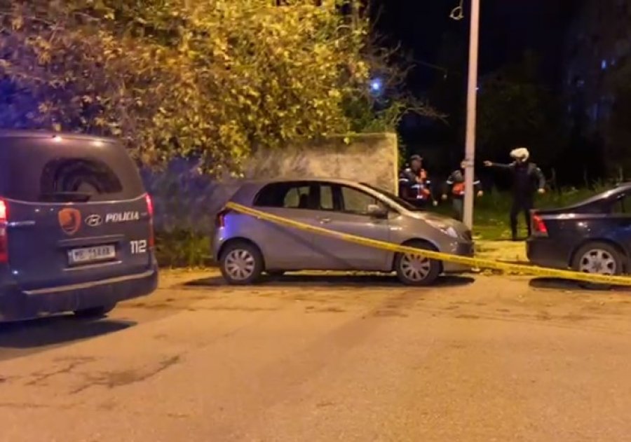 Udhëtoi nga Tirana dhe plagosi me thikë vjehrrin dhe kunatin në Vlorë, arrestohet 27-vjeçari