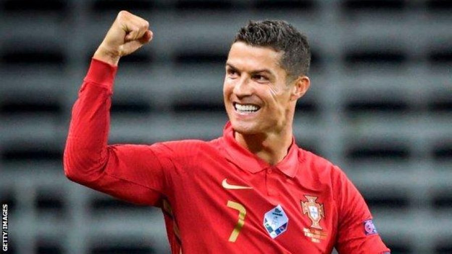Ofertë ‘faraonike’ për yllin portugez, Ronaldo i  thotë ‘PO’ klubit arab
