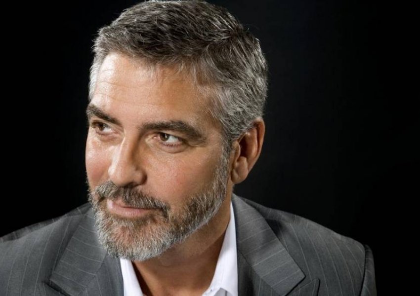 George Clooney flet për ngacmimet seksuale që i janë bërë në fillimet e karrierës së tij