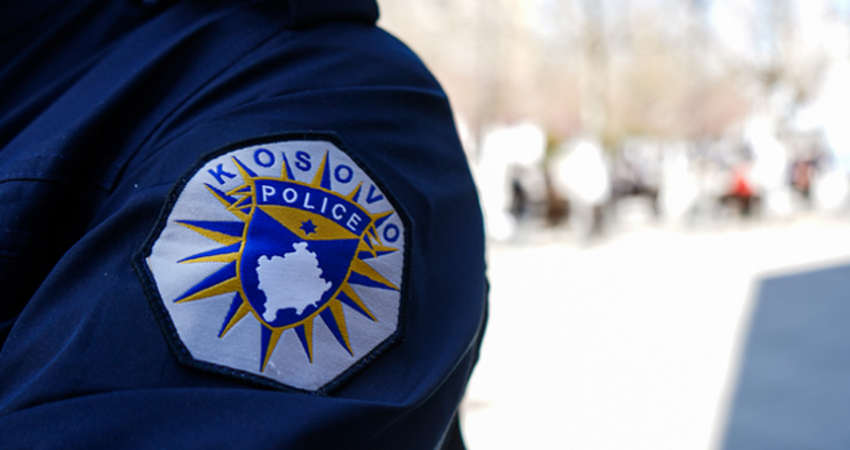 ​Arrestohet një person i dyshuar për armëmbajtje pa leje në një shkollë në Rahovec