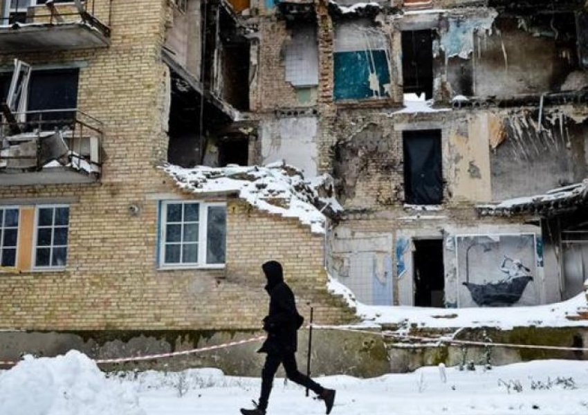 Si kthehet dimri në armë lufte në Ukrainë