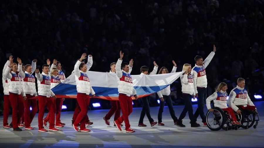 Sportistët rusë dhe bjellorusë mund të rikthehen në Lojërat Olimpike 2024?