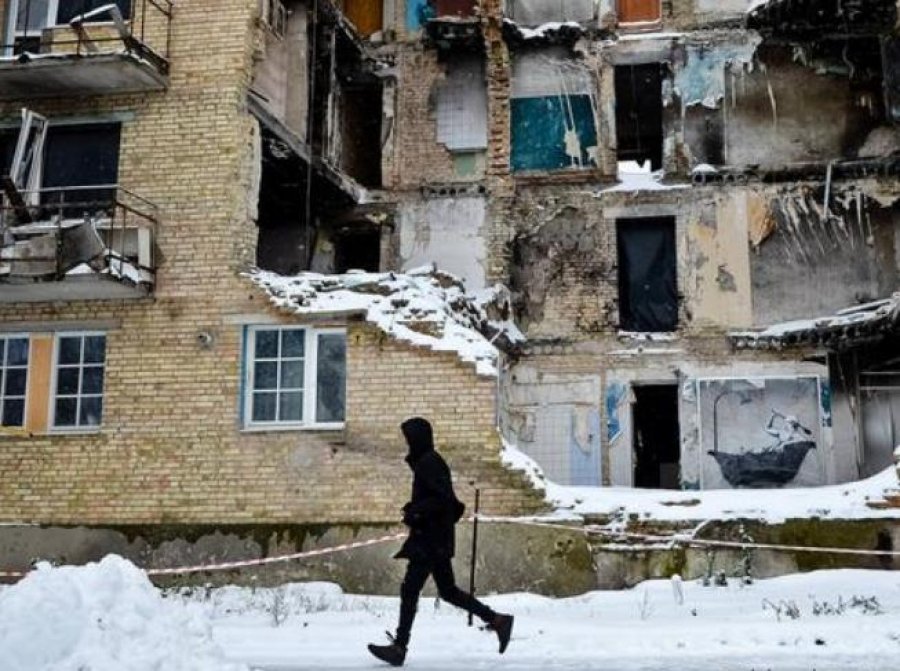 Si kthehet dimri në armë lufte në Ukrainë