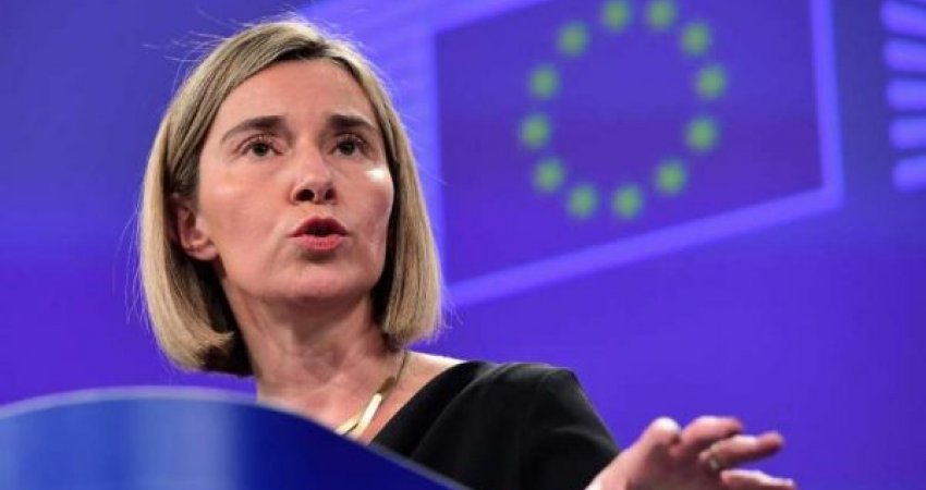 'Skandali që tronditi BE-në implikon Mogherinin', ish-ndërmjetësja e dialogut jep dorëheqje