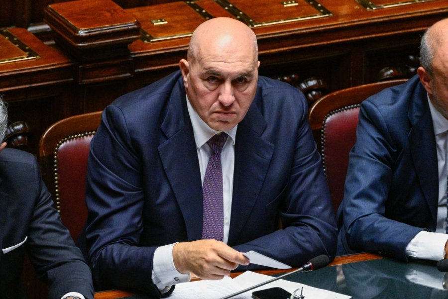 Italia do e ndërpresë ndihmën ushtarake për Ukrainën sapo të fillojnë bisedimet e paqes