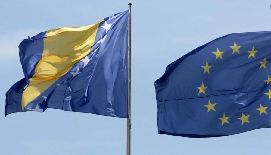 BE-ja miraton statusin e vendit kandidat për Bosnjën