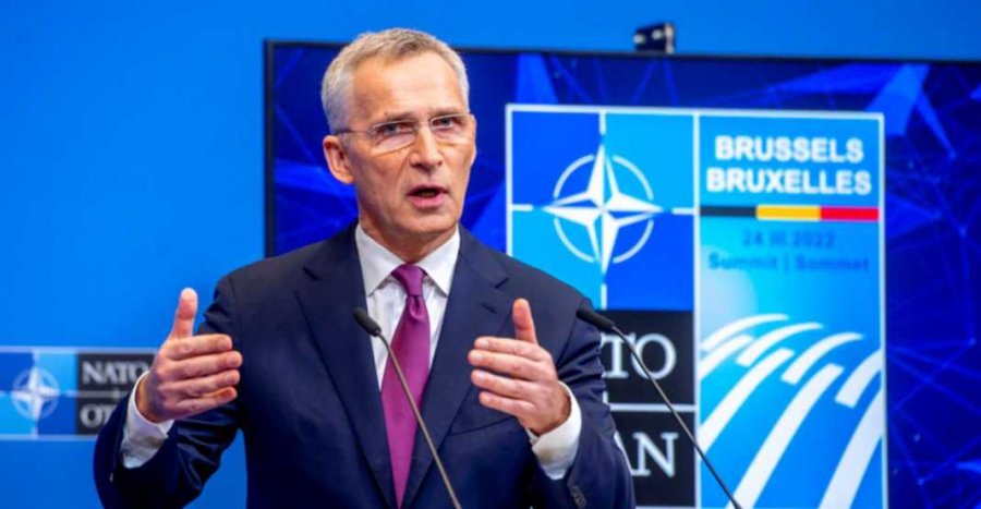 Stoltenberg: NATO po e monitoron situatën në Kosovë 