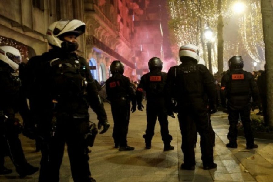 Franca mobilizon 10 mijë policë para ndeshjes me Marokun