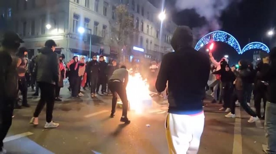 VIDEO/ Trazira të mëdha në Francë pas ndeshjes, shtypet për vdekje një 14-vjeçar