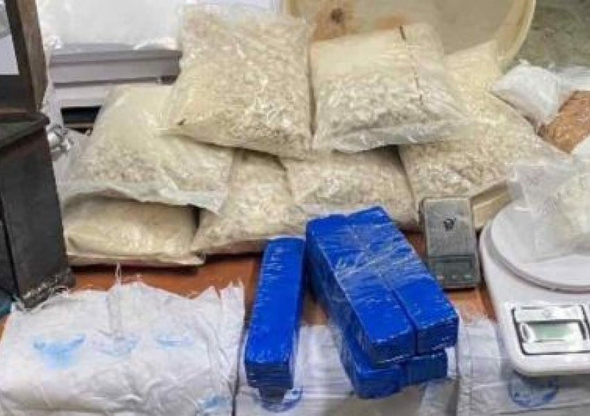 U kap me 11 kg heroinë, arrestohet 39-vjeçari shqiptar në Napoli. Ja ku iu gjet droga