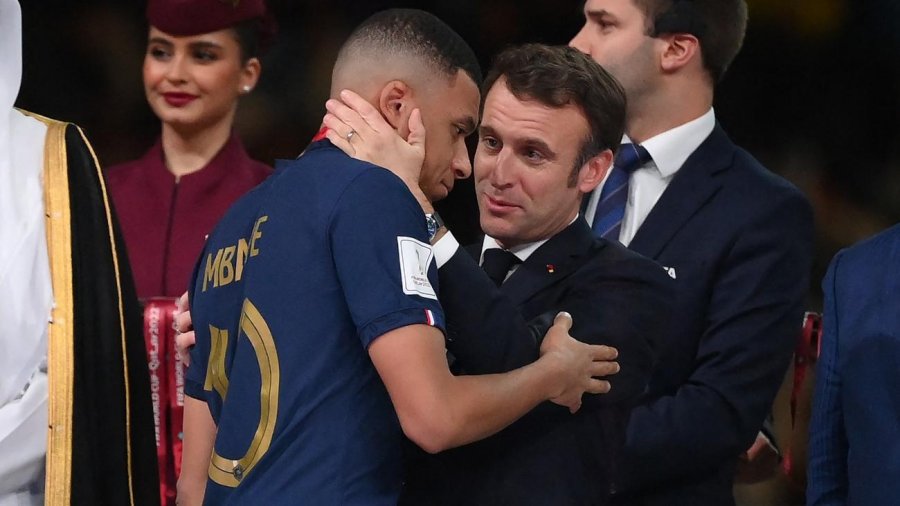 Macron zbulon bisedën me Mbappe: Të gjithë jemi krenar për të, ai është Kampion i Botës