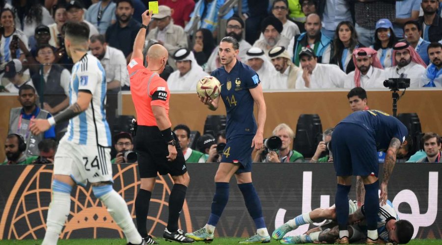 Djali i Lineker fiton bastin e ‘çmendur’, parashikoi gjithçka për finalen Argjentinë-Francë