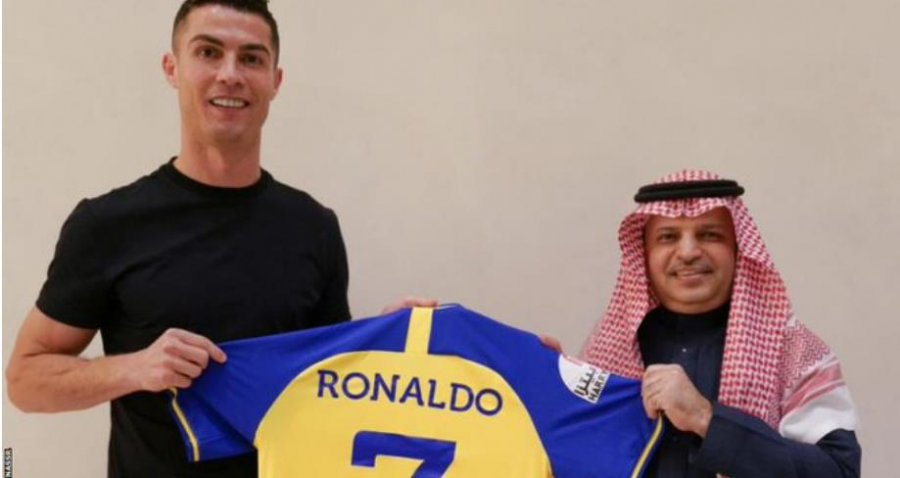 Reagimi i parë i Cristiano Ronaldos pas nënshkrimit me klubin saudit