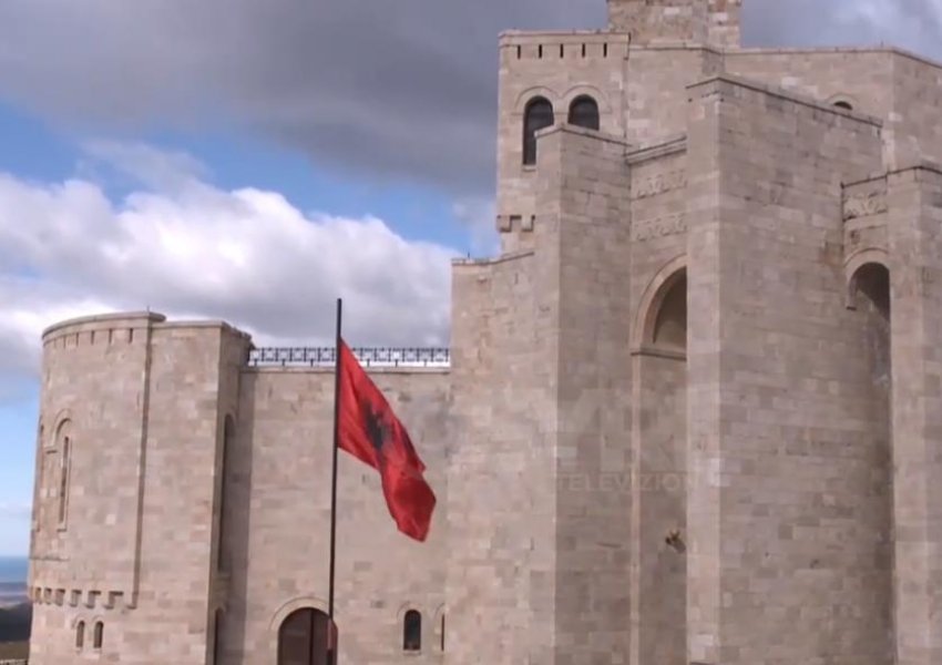 VIDEO – SYRI TV/ BE dhuron 500 mijë euro për restaurimin muzeut të Krujës