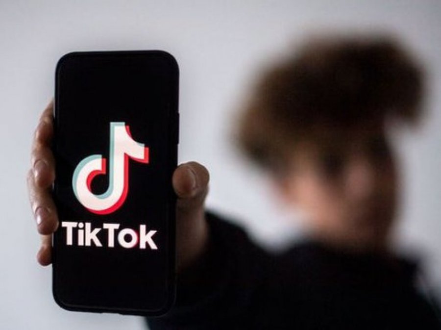 Ballkani në TikTok: Kambana alarmi mbi qasjen e fëmijëve në aplikacion