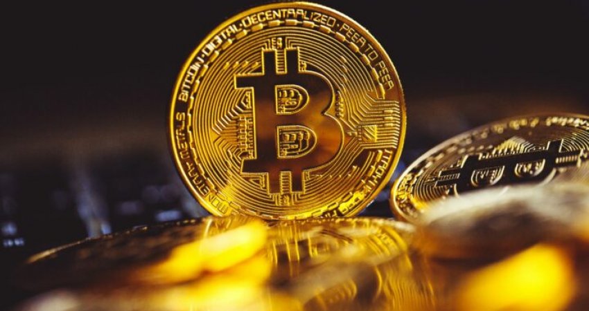 Bitcoin në nivelet më të ulëta për shkak të hezitimeve për investime