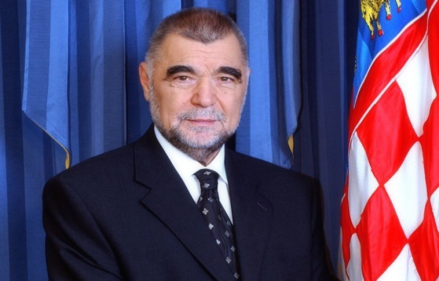 Ish-presidenti i Kroacisë, Stipe Mesiç sot në Kosovë