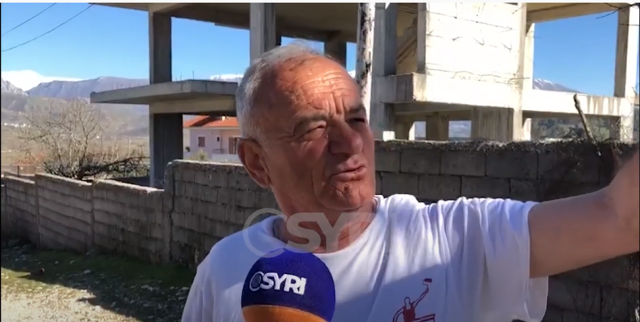 Gjirokastër/ Lagja e 'Manave' në harresë, banorët: Nuk kemi as kosha mbeturinash 