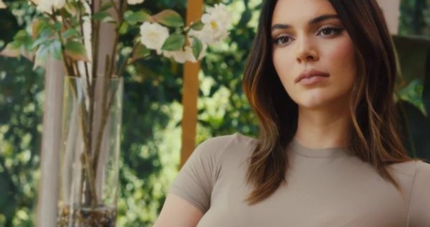 Kendall Jenner reagon për luftën në Ukrainë përmes një video ku dëgjohet kënga e Yll Limanit
