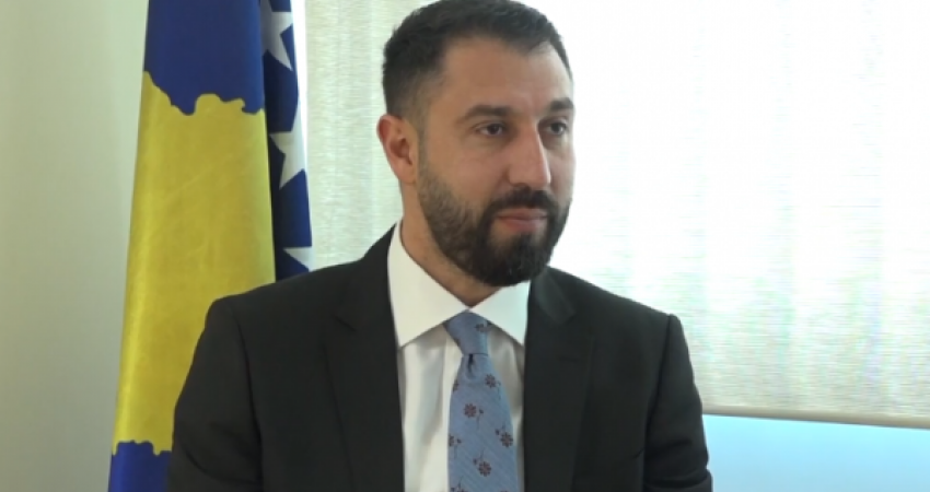 Ministri Krasniqi: Kemi pranuar 17 kërkesa të fshatrave për t’u bërë komuna