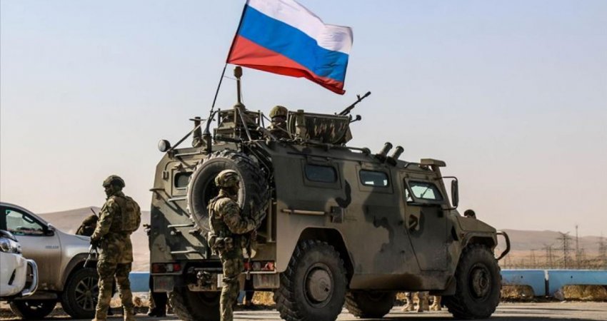 BE e shqetësuar nga prania ushtarake ruse në kufirin ukrainas
