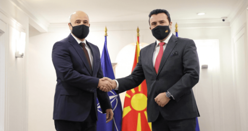 Kovaçevski merr detyrën e kryeministrit të Maqedonisë Veriore