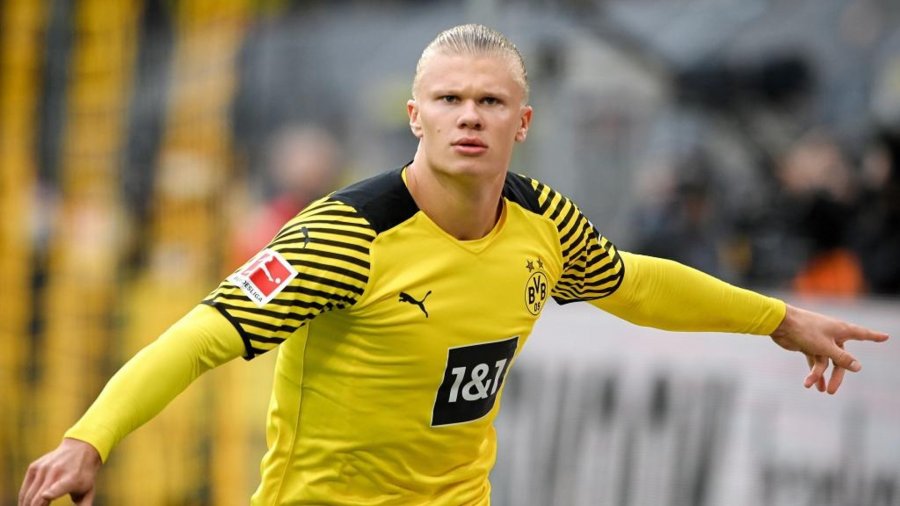 Telenovela ‘Haaland’, Borussia Dortmund ushtron presion mbi sulmuesin norvegjez 