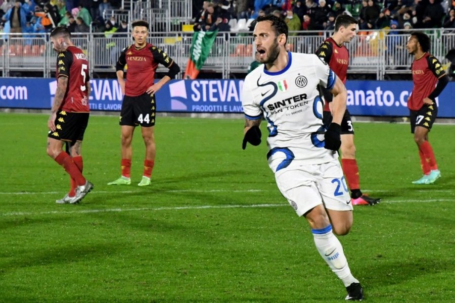 Klubi i Serie-A kthehet në vatër infektimi, në rrezik ndeshja me Interin